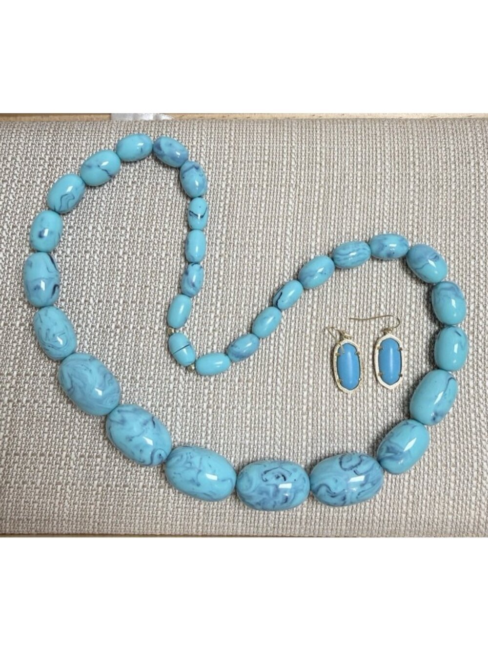 Blue Beaded 24" Necklace & Earrings Set Gold Tone Oval Drop Dangle Earrings